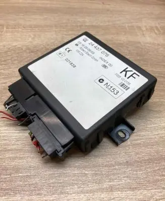 Opel Zafira A Comfort/convenience module 24437076 F005V00155