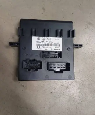Audi Q7 4L Comfort/convenience module 4F0907279D