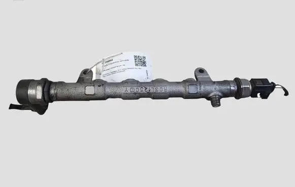 Volkswagen PASSAT B7 Fuel main line pipe 03L089N R03L125C