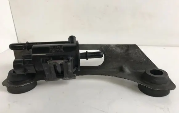 Saab 9-3 Ver2 Vacuum valve 1997228