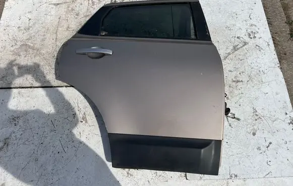Nissan Qashqai Rear door 