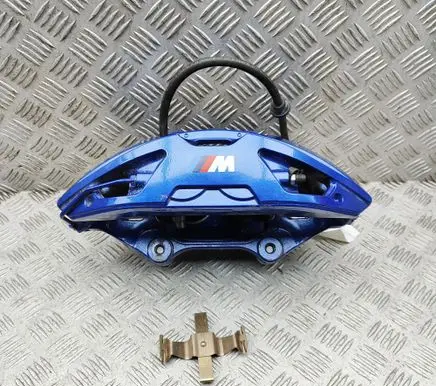 BMW X7 G07 Front brake caliper 6887556
