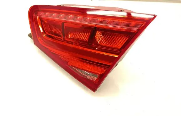 Audi A8 S8 D4 4H Tailgate rear/tail lights 4H0945094