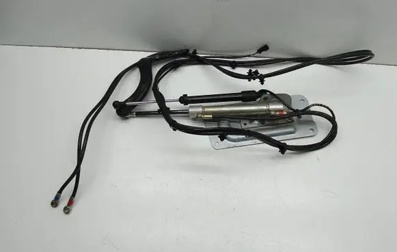 Mercedes-Benz GL X164 Tailgate hydraulic set A1647400214 A1647400718 A1648201910