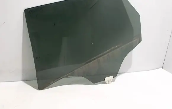 Mazda CX-3 Rear door window glass D10E73510