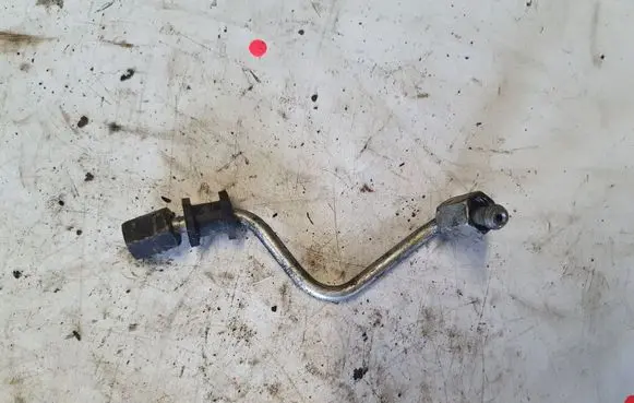 Honda CR-V Fuel injector supply line/pipe NOCODE