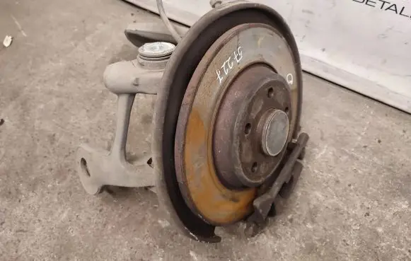 Audi A4 S4 B8 8K Rear wheel hub