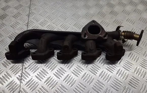 Volvo S60 Exhaust manifold 30637797
