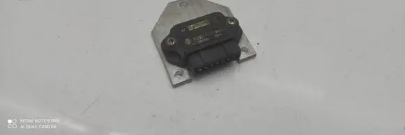 Volkswagen Golf II Ignition amplifier control unit 211905351