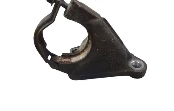 Renault Master III Driveshaft support bearing bracket 8200904226