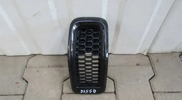 Jeep Cherokee Front bumper upper radiator grill 68303626AA