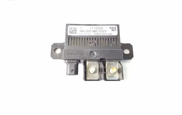 Mercedes-Benz CLA C117 X117 W117 Other relay A0009822023