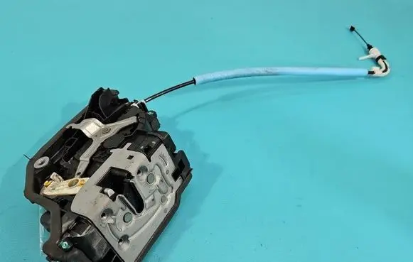BMW X5 F15 Front door lock 7362781 IMPRK1535325
