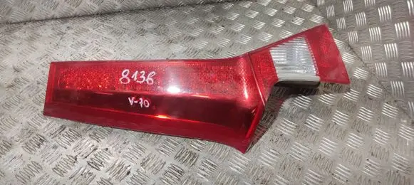 Volvo V70 Tailgate rear/tail lights