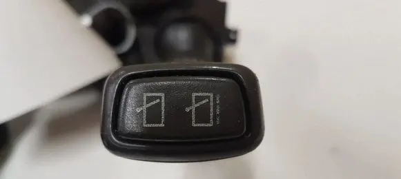 Volvo V50 Wiper control stalk 17D770