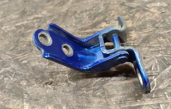 KIA Optima Rear door lower hinge