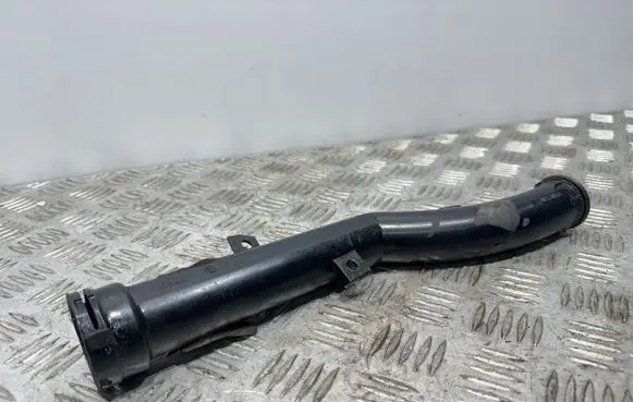 Mini One - Cooper Coupe R56 Engine coolant pipe/hose 7589713