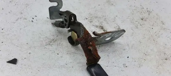 Toyota Avensis T220 Fuel cap release pull handle NOCODE