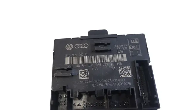 Audi A1 Door control unit/module 8X0959792D