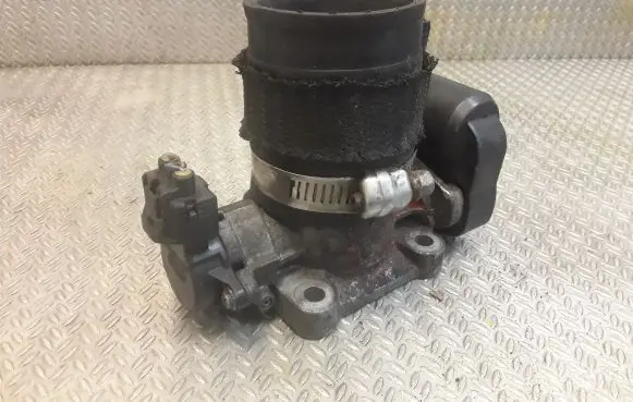 Lexus IS 220D-250-350 Throttle valve 1923002010