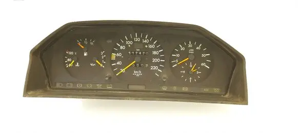 Mercedes-Benz E W124 Speedometer (instrument cluster) 1245420216 1245425768