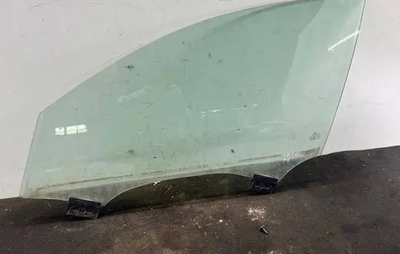 Audi A6 S6 C7 4G Front door window glass four-door 4G0845021C