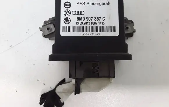Skoda Octavia Mk2 (1Z) Light module LCM 5M0907357C