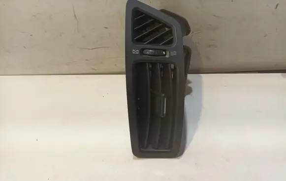KIA Ceed Dashboard air vent grill cover trim 974801H000