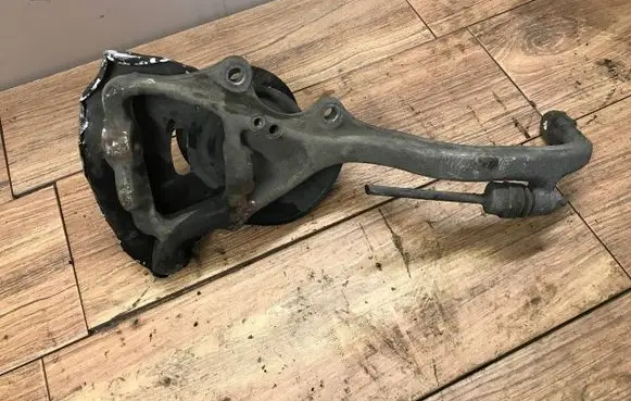 Mercedes-Benz S W221 Front wheel hub