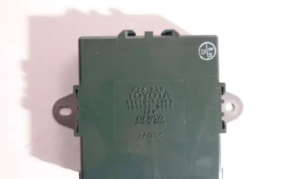 Lexus IS 220D-250-350 Parking PDC control unit/module 8967053040 1012380111