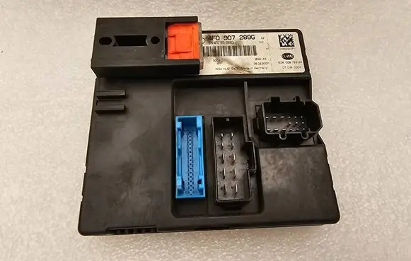 Audi A6 S6 C6 4F Light module LCM 4F0907289G 05022007 4F0910289G