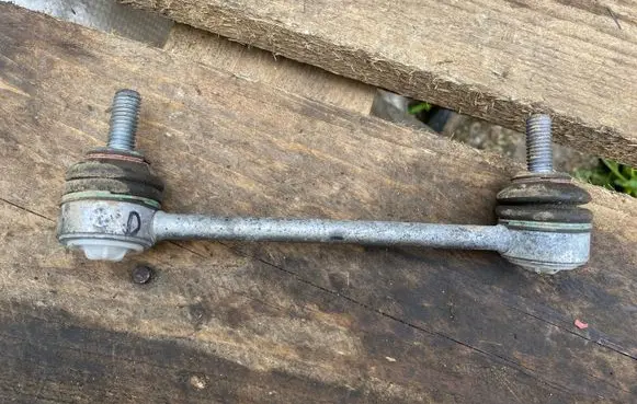 Rear anti-roll bar/stabilizer link