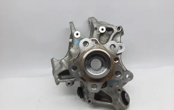 BMW 4 G22 G23 G24 G26 Stub axle 6893274