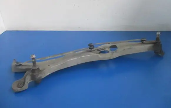 Cadillac SRX Front wiper linkage and motor 25757041