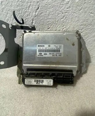 Hyundai Getz Engine control unit/module 3910127715 0281011807