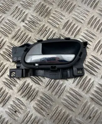 Peugeot 3008 I Front door interior handle 9683446177 9683446877