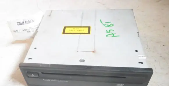 Audi A5 8T 8F Navigation unit CD/DVD player 4E0919887M 4E0910887T