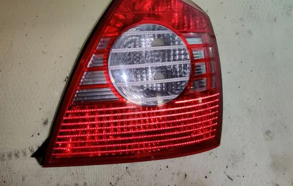 Hyundai Elantra Rear/tail lights