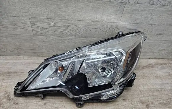 Mitsubishi Space Star Headlight/headlamp 8301D445