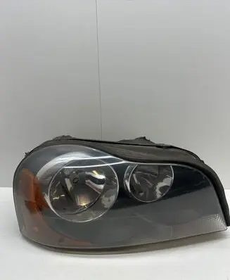 Volvo XC90 Headlight/headlamp 30744008 89900295
