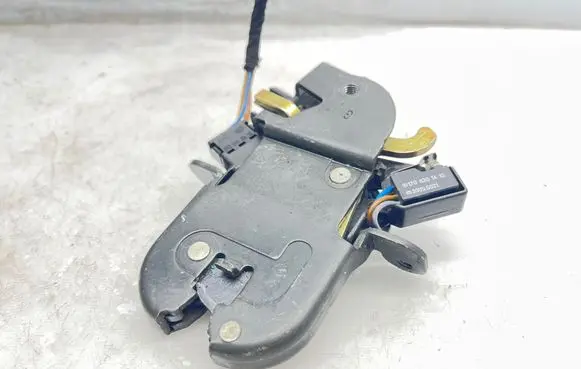 Mercedes-Benz SLK R170 Tailgate/trunk/boot lock/catch/latch A1707500184