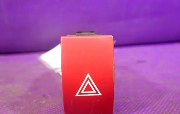 KIA Picanto Hazard light switch 