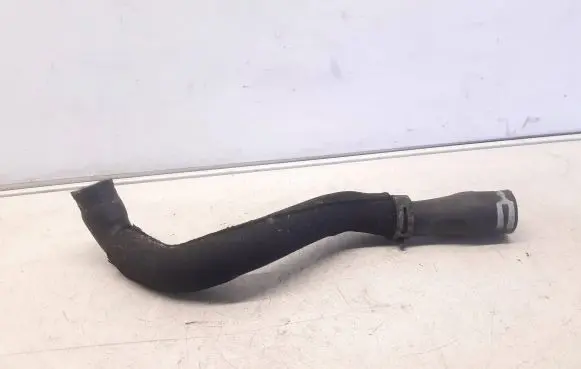 Mercedes-Benz C W204 Engine coolant pipe/hose A6462030982