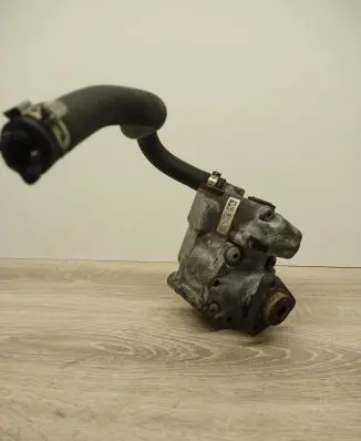 BMW 5 E60 E61 Power steering pump 78084803 7652974109