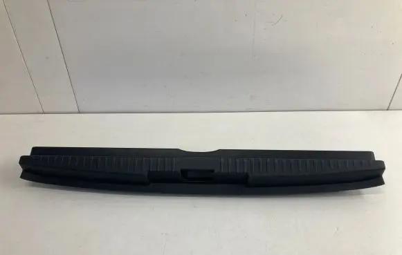 Renault Captur Trunk/boot sill cover protection 849205723R
