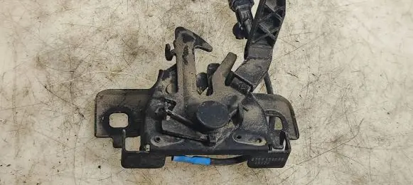 Dacia Sandero II Engine bonnet/hood lock/catch 656013486R
