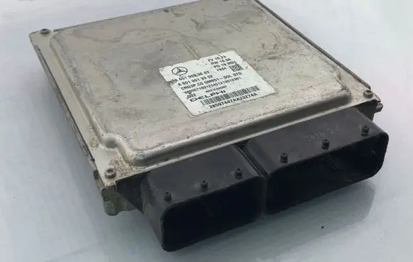 Mercedes-Benz Sprinter W906 Engine control unit/module A6519003603 A6519013302 28597417AAJ32
