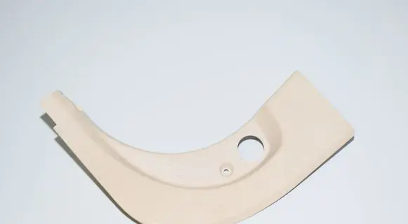 Foot area side trim