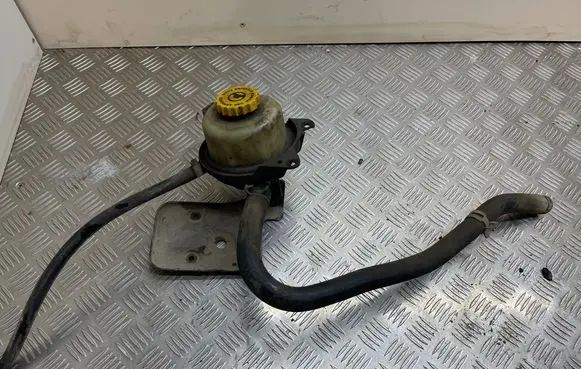 Dodge Grand Caravan Power steering fluid tank/reservoir