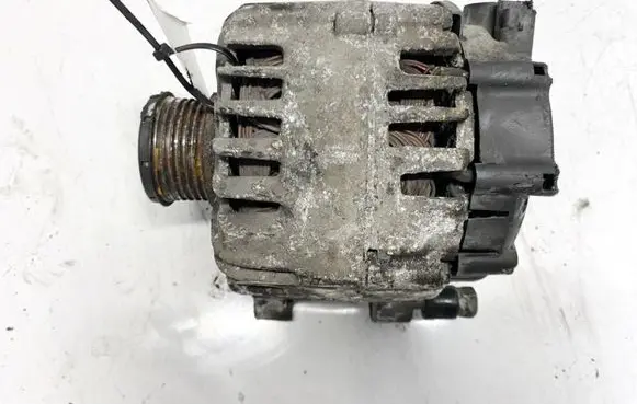 Citroen C3 Picasso Generator/alternator 9665617780